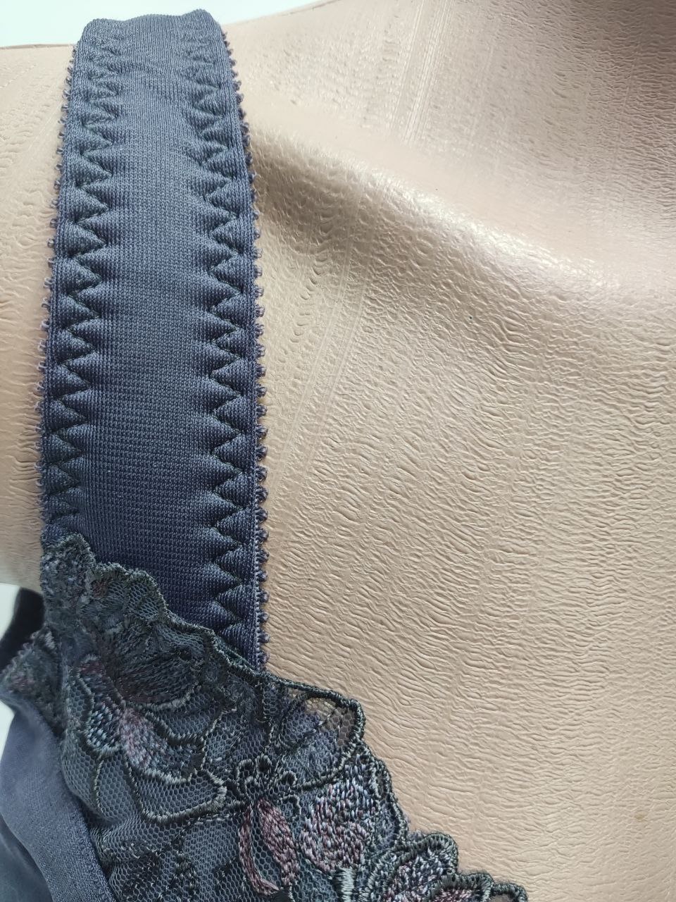 Бюстгальтер после мастэктомии Сиреневые цветы на темной чайке ЛФ0918-3 B257  фото 4