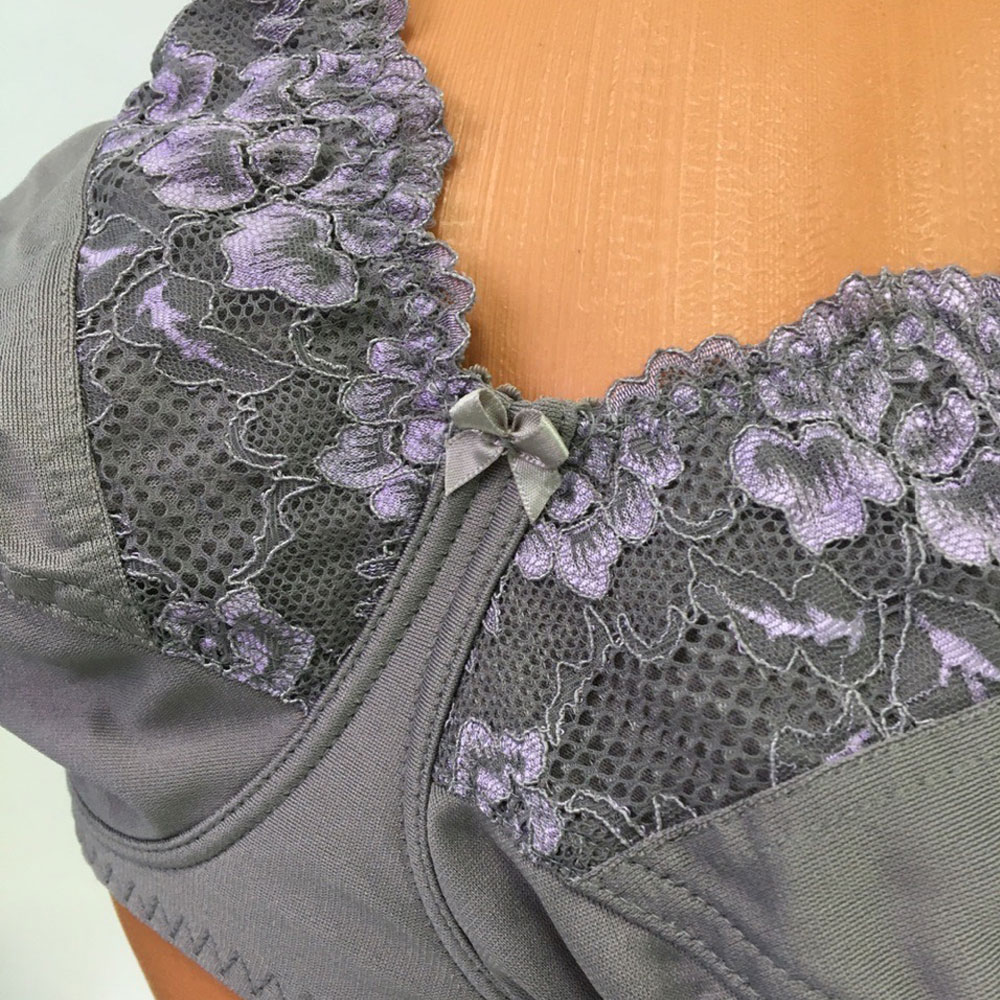 Бюстгальтер после мастэктомии Сиреневые цветы на чайке ЛФ0918 В52 фото 1