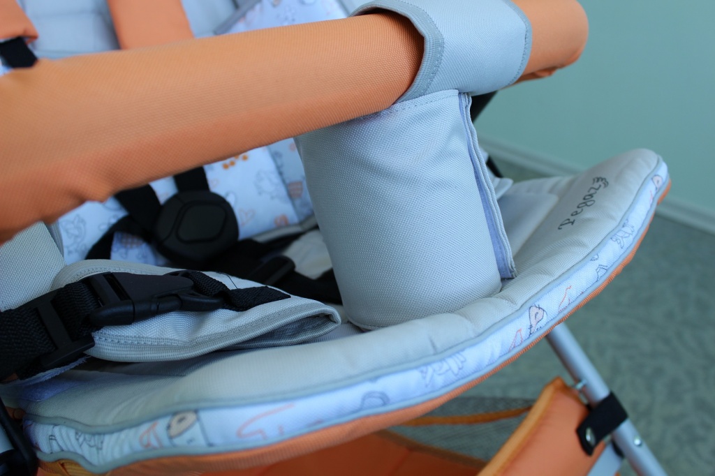 коляска пегас для детей с дцп_абдукторный клин (1).JPG